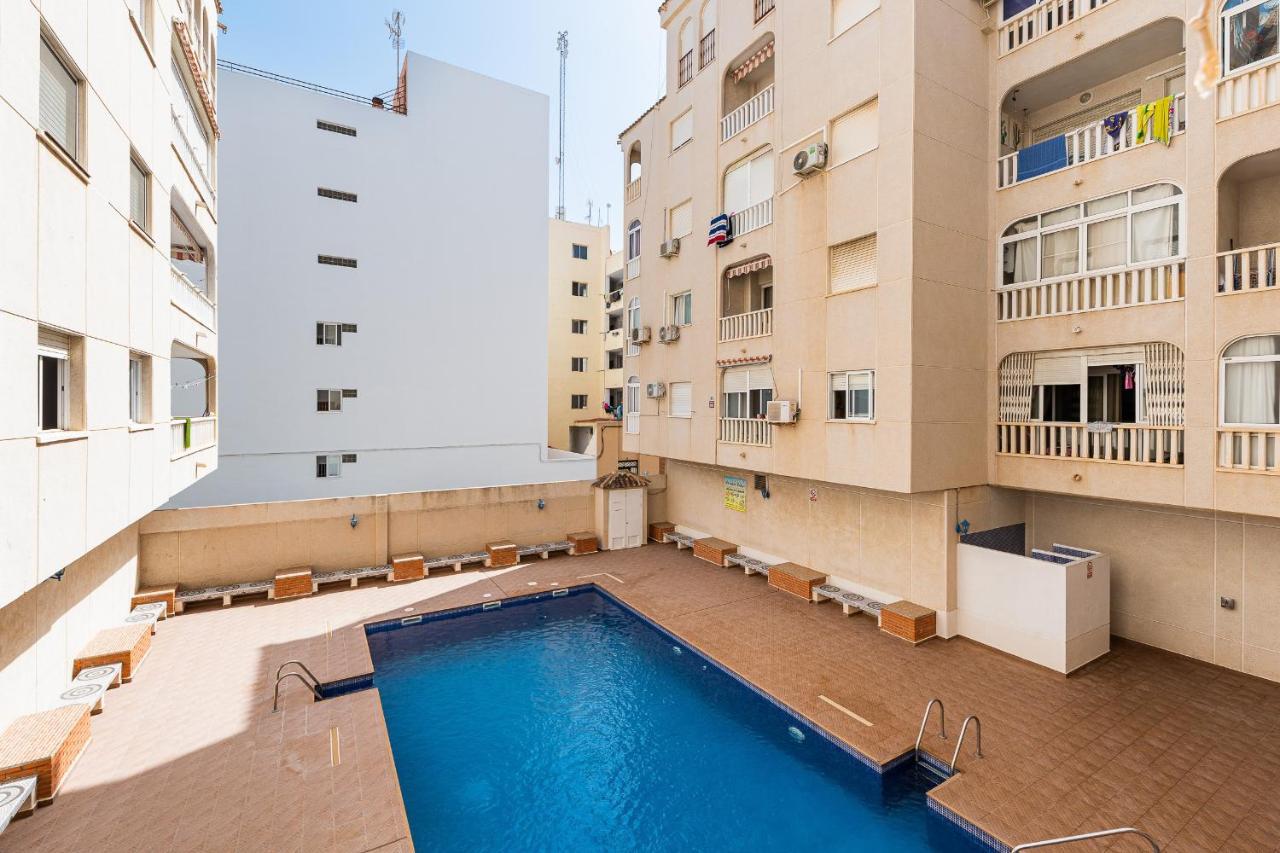 Apartamento Torredulce Sol Y Mar Торевьиа Экстерьер фото